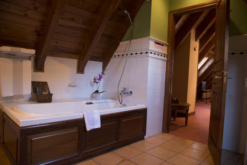 Hotel Chalet Bassibe Baqueira Beret Dış mekan fotoğraf