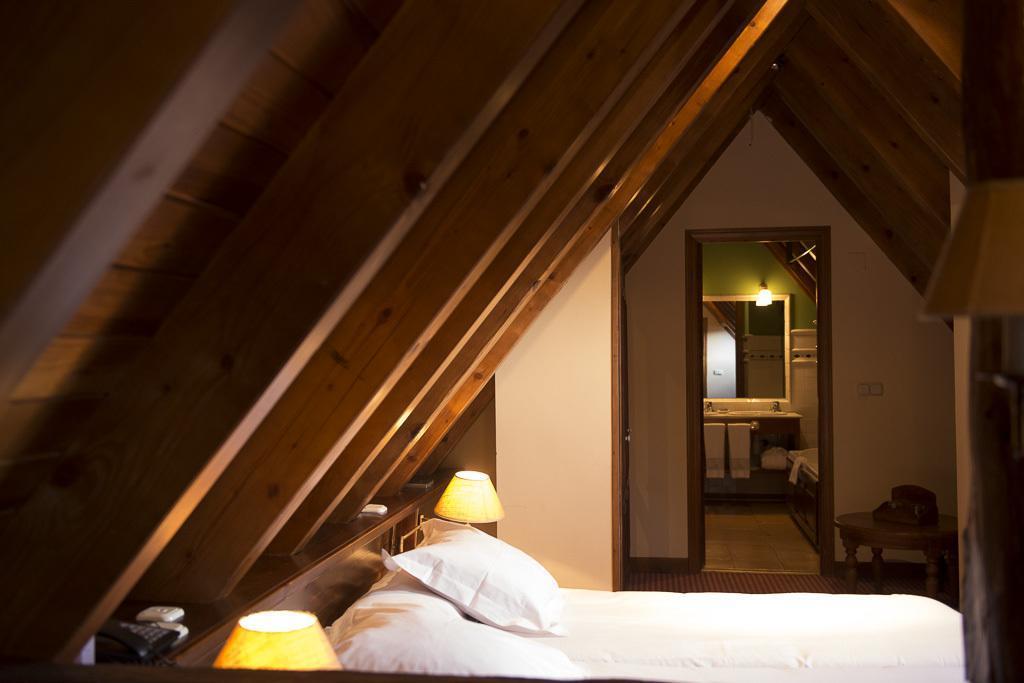 Hotel Chalet Bassibe Baqueira Beret Dış mekan fotoğraf
