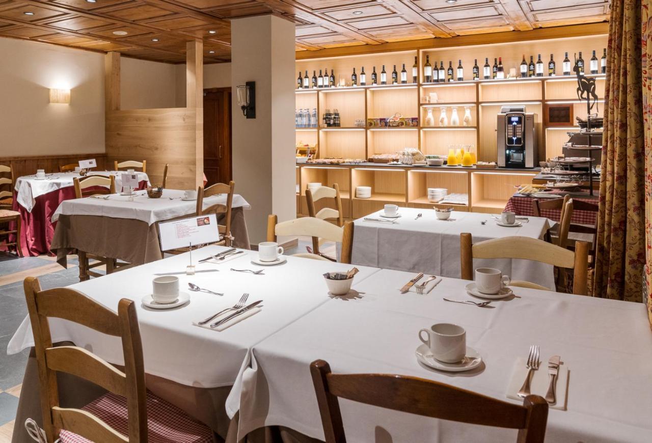 Hotel Chalet Bassibe Baqueira Beret Dış mekan fotoğraf