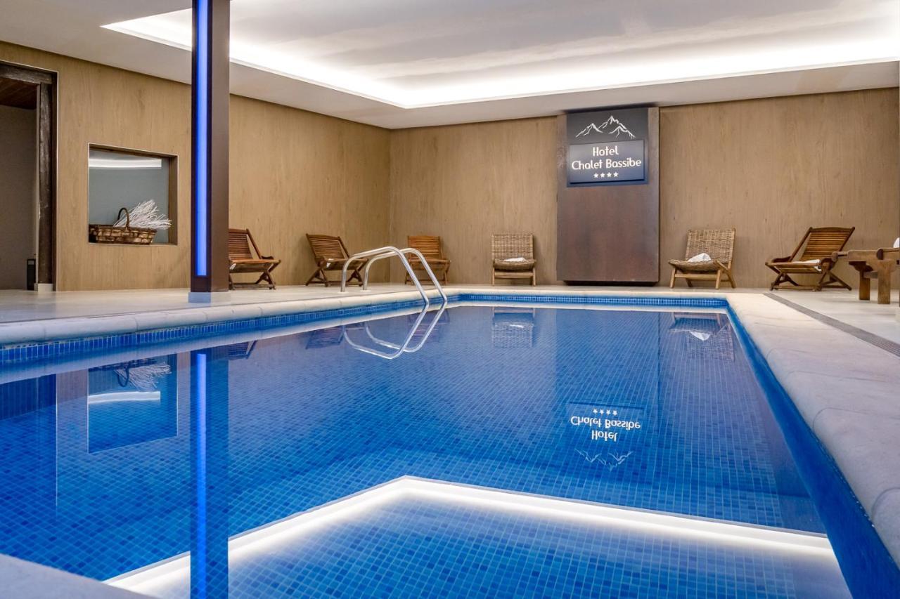 Hotel Chalet Bassibe Baqueira Beret Dış mekan fotoğraf