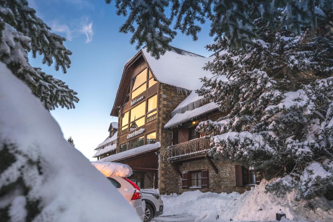 Hotel Chalet Bassibe Baqueira Beret Dış mekan fotoğraf